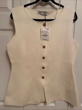 ZARA Cream Button-Front Sleeveless Top